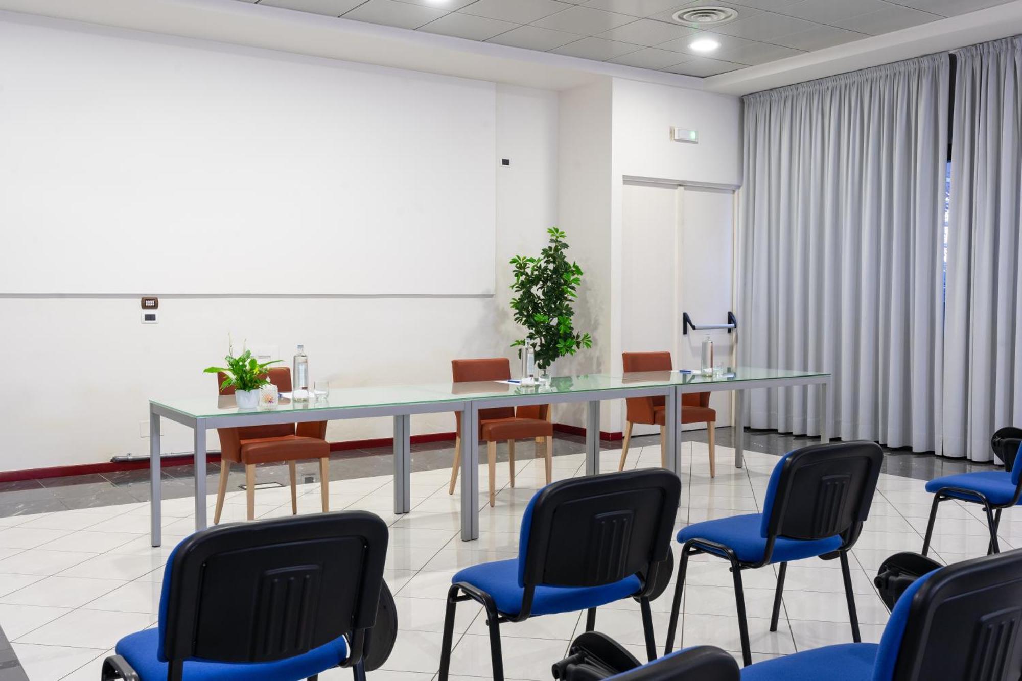Hotel Alle Acque Lonigo Bagian luar foto